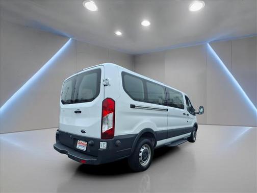 2017 Ford Transit-350 XL