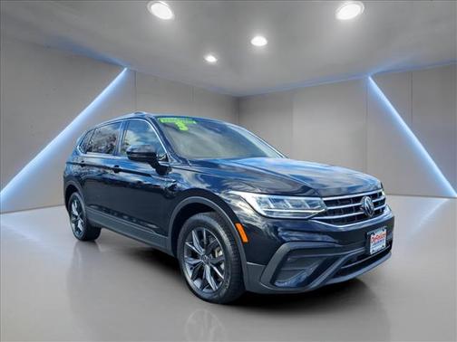 2023 Volkswagen Tiguan 2.0T SE 4MOTION