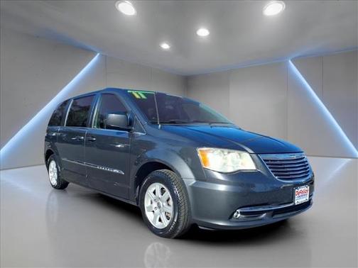 2011 Chrysler Town & Country Touring