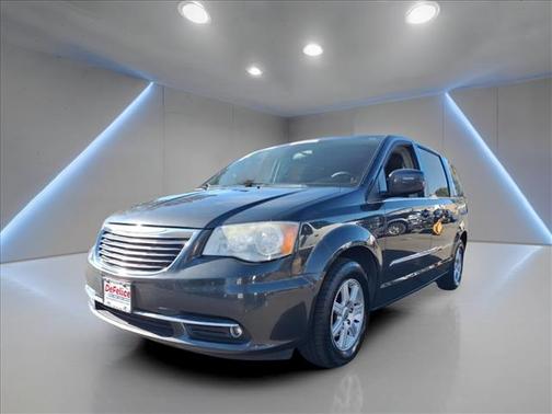 2011 Chrysler Town & Country Touring