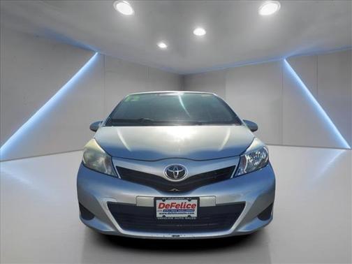 2012 Toyota Yaris L
