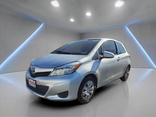 2012 Toyota Yaris L