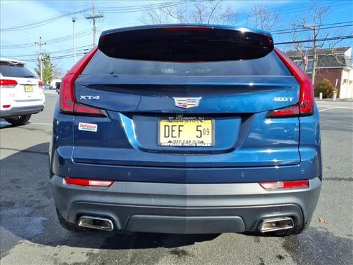 2019 Cadillac XT4 Luxury