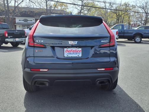 2019 Cadillac XT4 Luxury