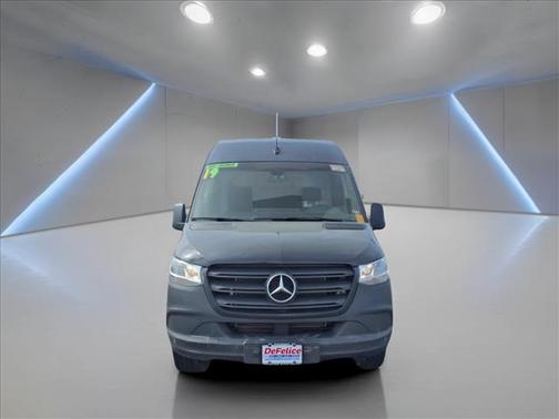 2019 Mercedes-Benz Sprinter 2500 Standard Roof