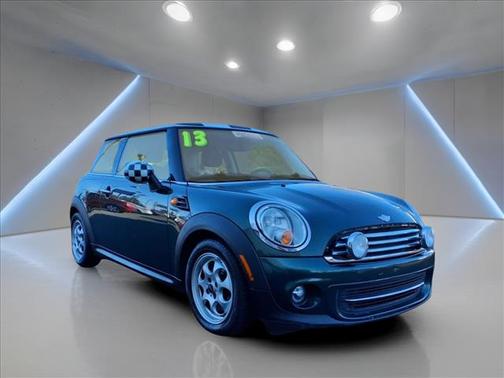 2013 MINI Hardtop Cooper