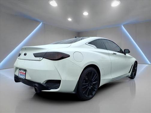 2017 INFINITI Q60 3.0t Red Sport 400