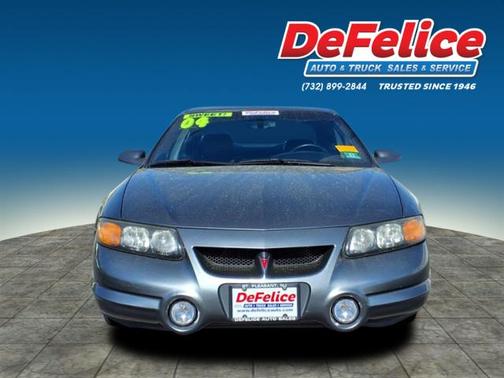 2004 Pontiac Bonneville SLE