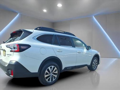 White 2022 Subaru Outback Premium