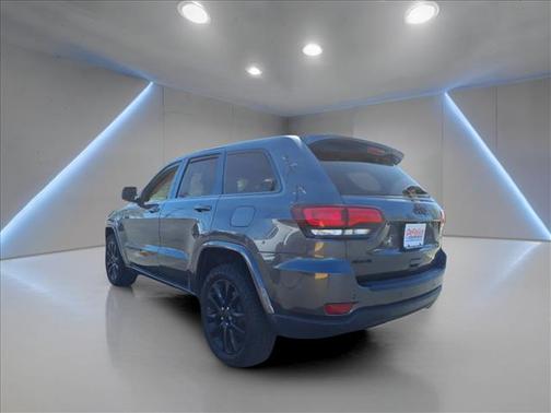 Gray 2020 Jeep Grand Cherokee Altitude