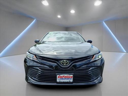 Black 2018 Toyota Camry LE