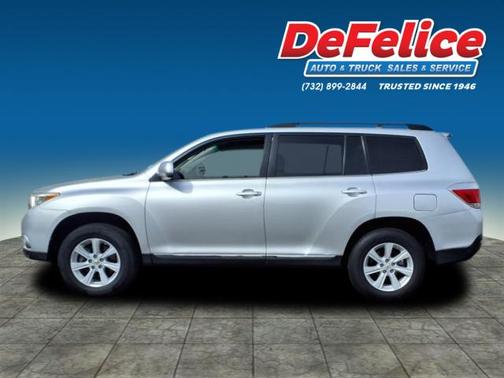 2013 Toyota Highlander SE