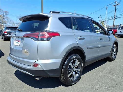 Black 202 2018 Toyota RAV4 XLE