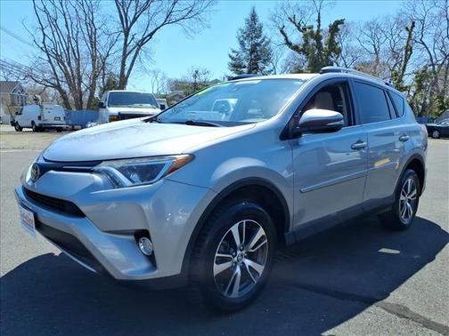 Black 202 2018 Toyota RAV4 XLE