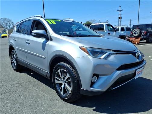 Black 202 2018 Toyota RAV4 XLE