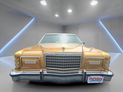 Lt. Brown 1978 Ford LTD Base