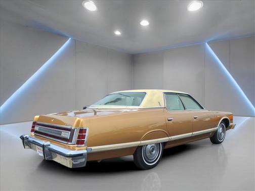 Lt. Brown 1978 Ford LTD Base
