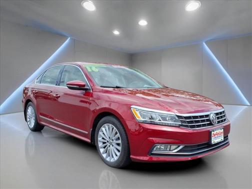 2016 Volkswagen Passat 1.8T SE