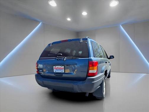 Blue 2003 Jeep Grand Cherokee Laredo