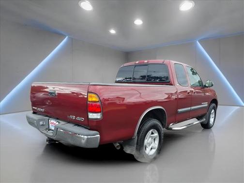 Red 2003 Toyota Tundra SR5
