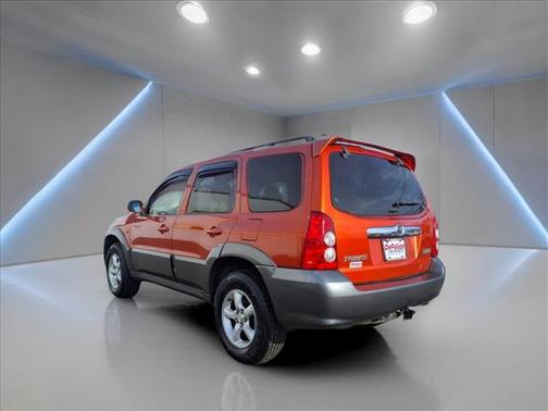 2005 Mazda Tribute s