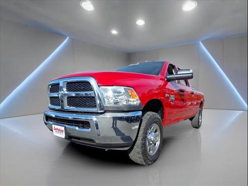 2018 RAM 2500 Tradesman Crew Cab 4x4 8' Box