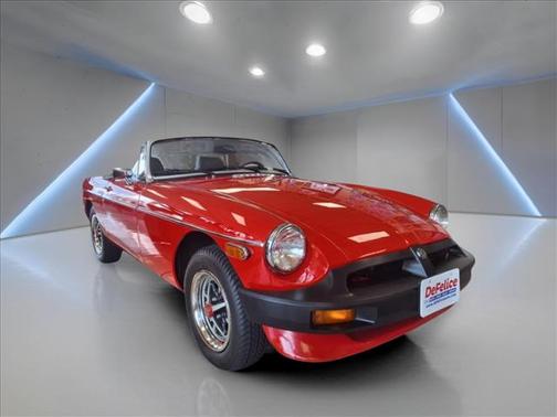1977 MG MGB 2 DR