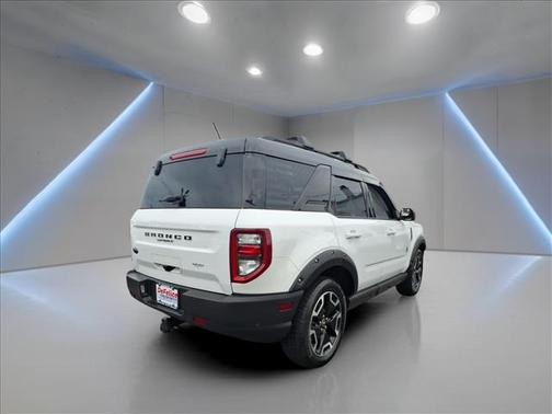 White 2021 Ford Bronco Sport Outer Banks