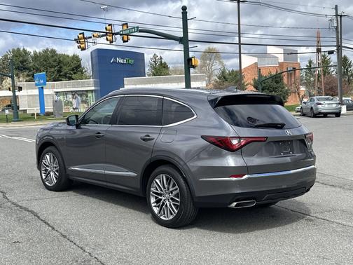 2022 Acura MDX