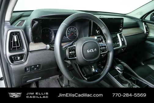 Glacial White Pearl 2023 Kia Sorento EX