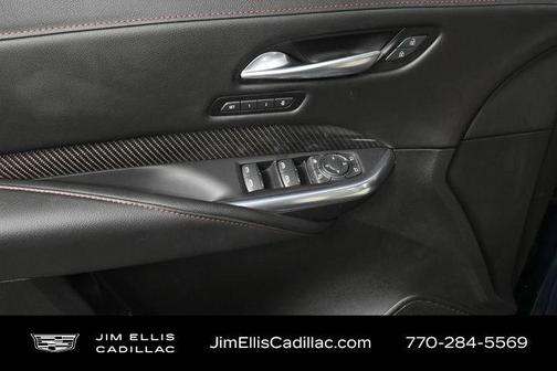 2022 Cadillac XT4 Sport