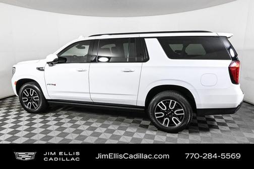 2021 GMC Yukon XL AT4