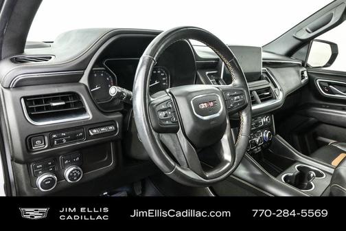 2021 GMC Yukon XL AT4