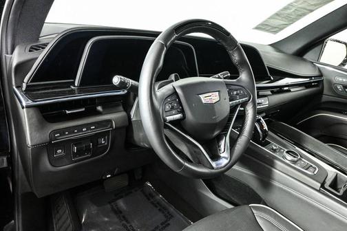 2024 Cadillac Escalade Sport