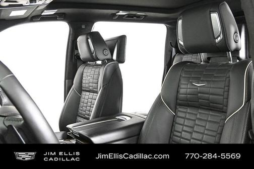 2024 Cadillac Escalade ESV Sport Platinum