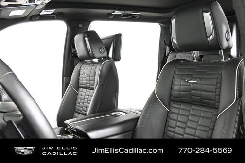 2024 Cadillac Escalade ESV Sport Platinum