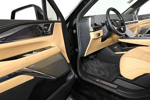 2025 Cadillac Escalade IQ Luxury