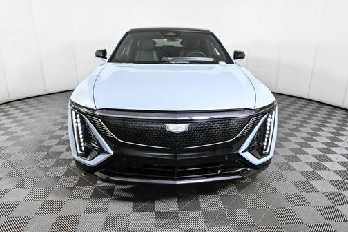 2025 Cadillac LYRIQ Sport