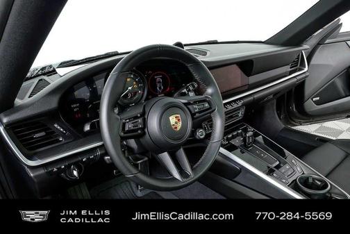 2024 Porsche 911 Carrera