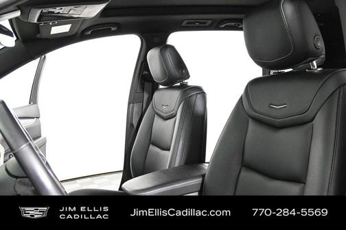 2021 Cadillac XT6 Luxury FWD