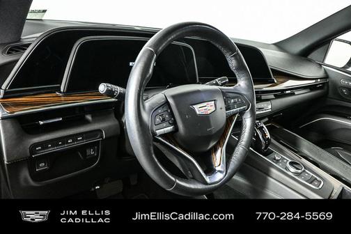 2022 Cadillac Escalade Premium Luxury