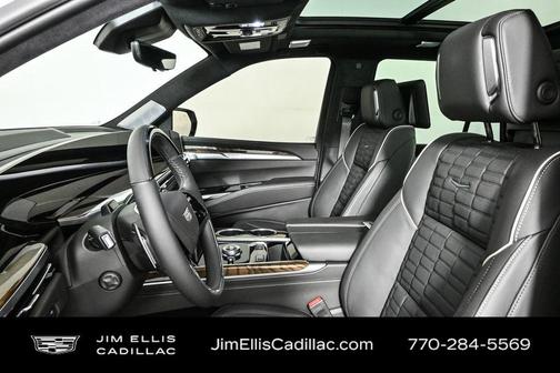 2025 Cadillac Escalade Sport Platinum