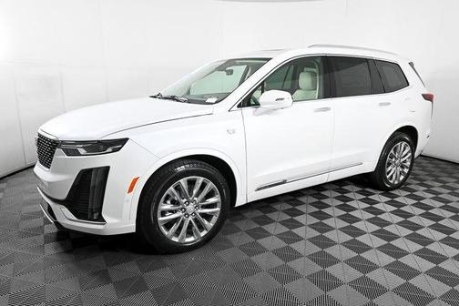 2025 Cadillac XT6 Premium Luxury FWD