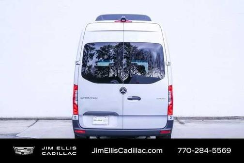 2024 Mercedes-Benz Sprinter 2500 144 WB Standard Roof Passenger