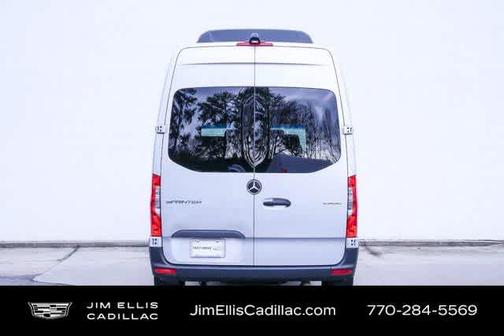 2024 Mercedes-Benz Sprinter 2500 144 WB Standard Roof Passenger