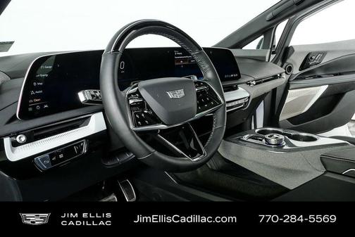 2025 Cadillac OPTIQ Luxury