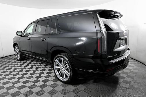 2025 Cadillac Escalade ESV Sport