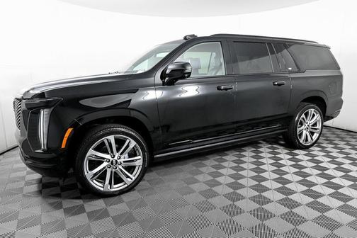 2025 Cadillac Escalade ESV Sport