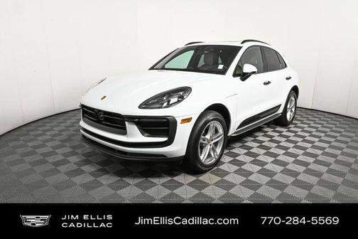 2023 Porsche Macan T