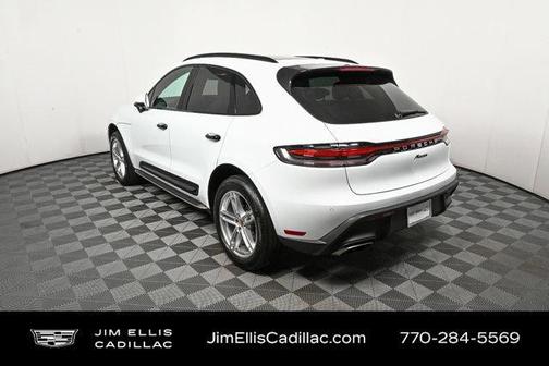 2023 Porsche Macan T